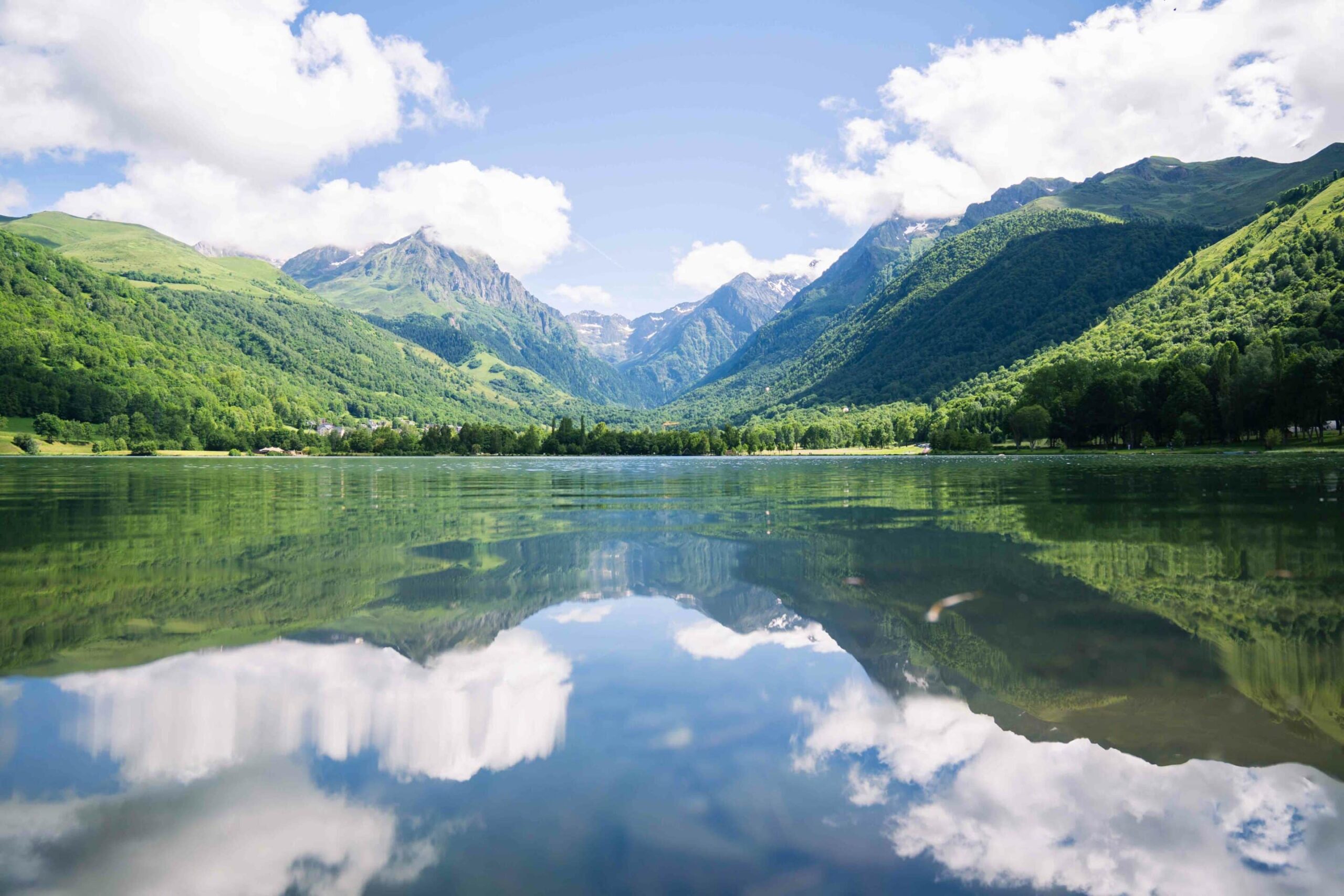 Lac-de-Genos-Reflexion-23-06-2024-Peyragudes-@Paul-Quintana-NPy-21-scaled